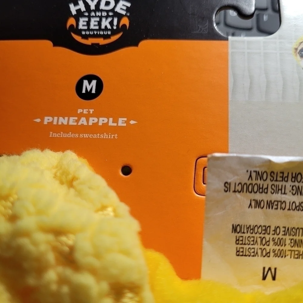 Hide and Eek Boutique Pineapple M NWT